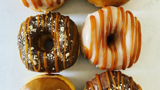 Do Donuts Perth dessert food truck serving fresh handmade donuts