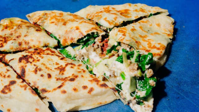 Mr Goz Gozleme Perth food truck serving fresh Turkish gozleme at markets