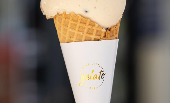 That Little Gelato Cart serving Italian gelato at a Perth event